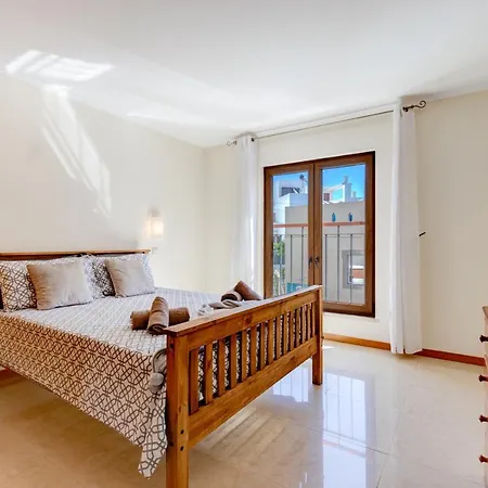 Two Bedroom Apartment with Rooftop Pool in Alvor Buitenkant foto