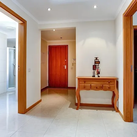 Two Bedroom Apartment with Rooftop Pool in Alvor Buitenkant foto